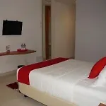 Cleo Family Guest House