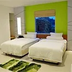 Cleo Family Guest House